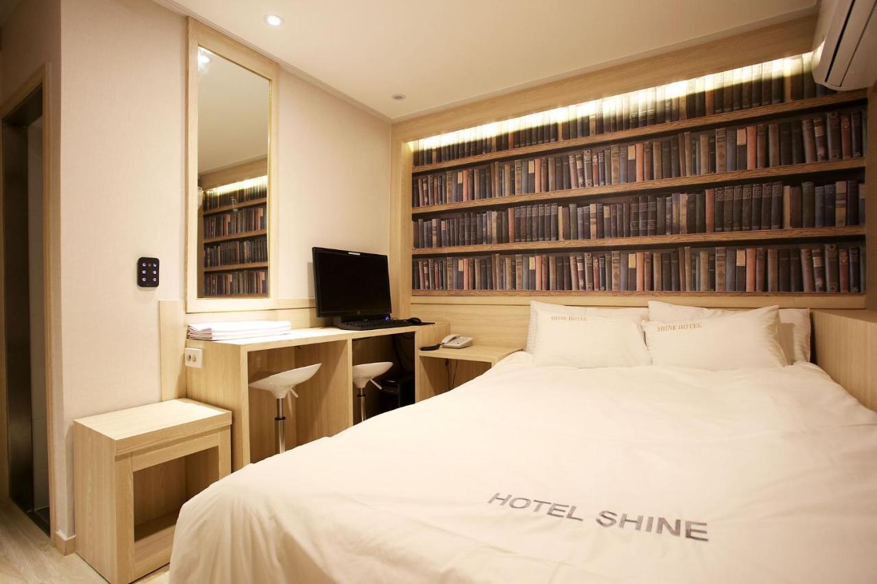 Shine Hotel Seoul Bagian luar foto