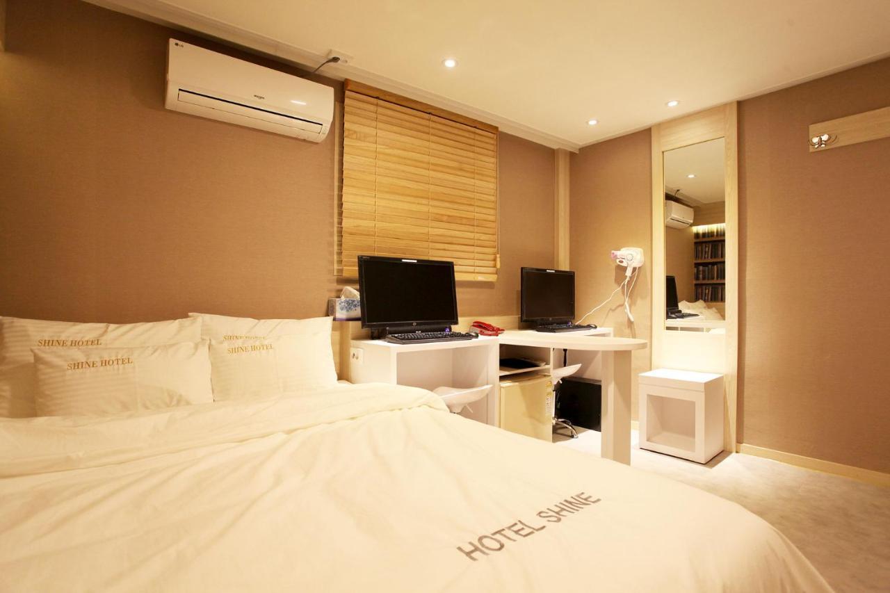 Shine Hotel Seoul Bagian luar foto
