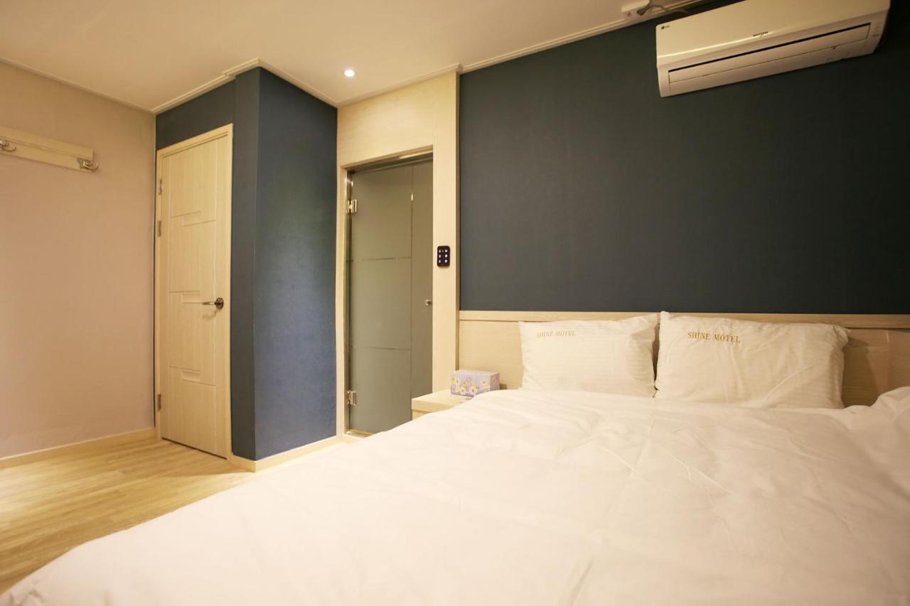 Shine Hotel Seoul Bagian luar foto