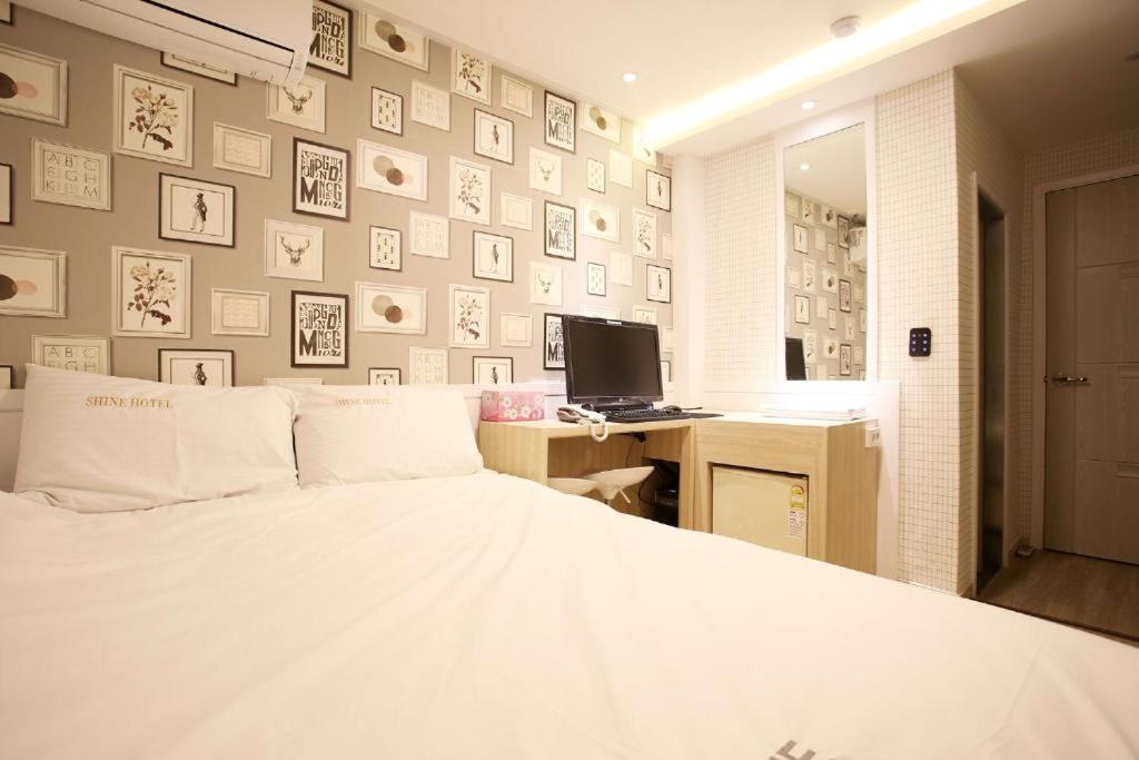 Shine Hotel Seoul Bagian luar foto