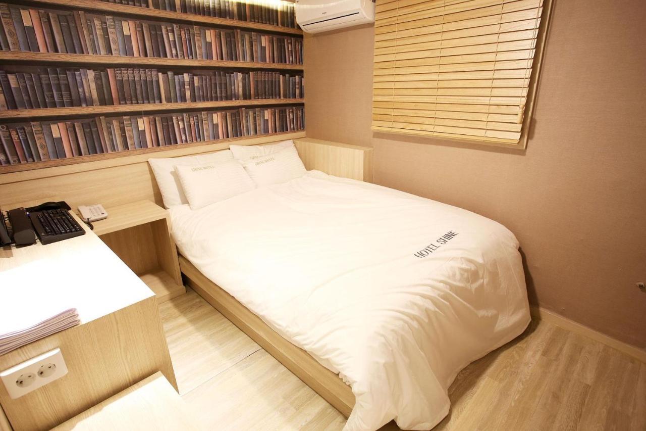 Shine Hotel Seoul Bagian luar foto